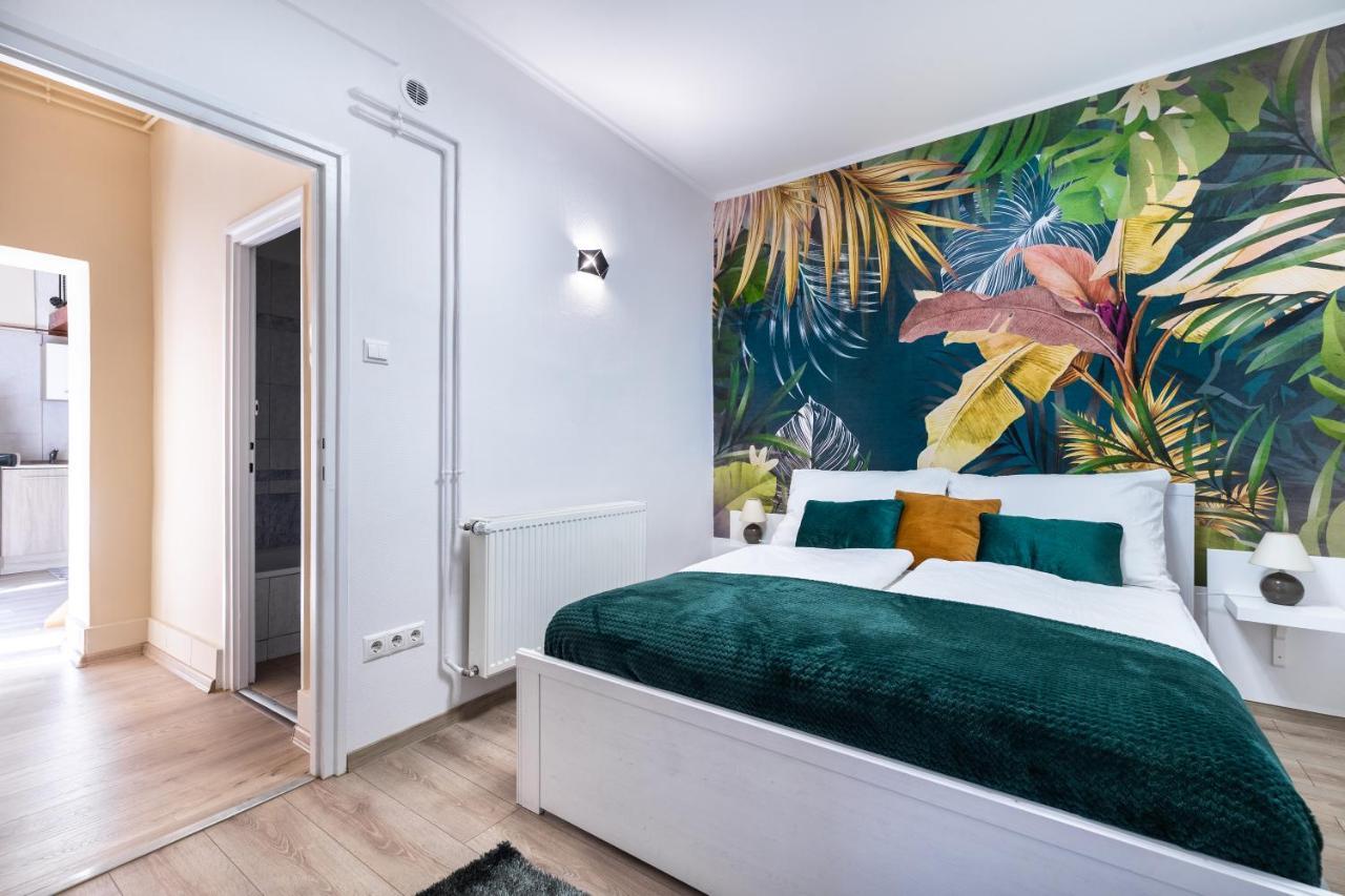 Simply The Best Location Budapest Exterior photo